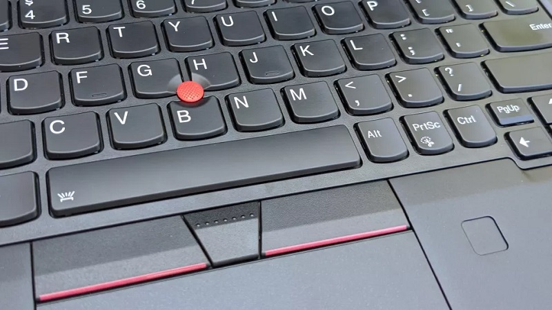 Đánh giá Lenovo ThinkPad X13 (AMD)