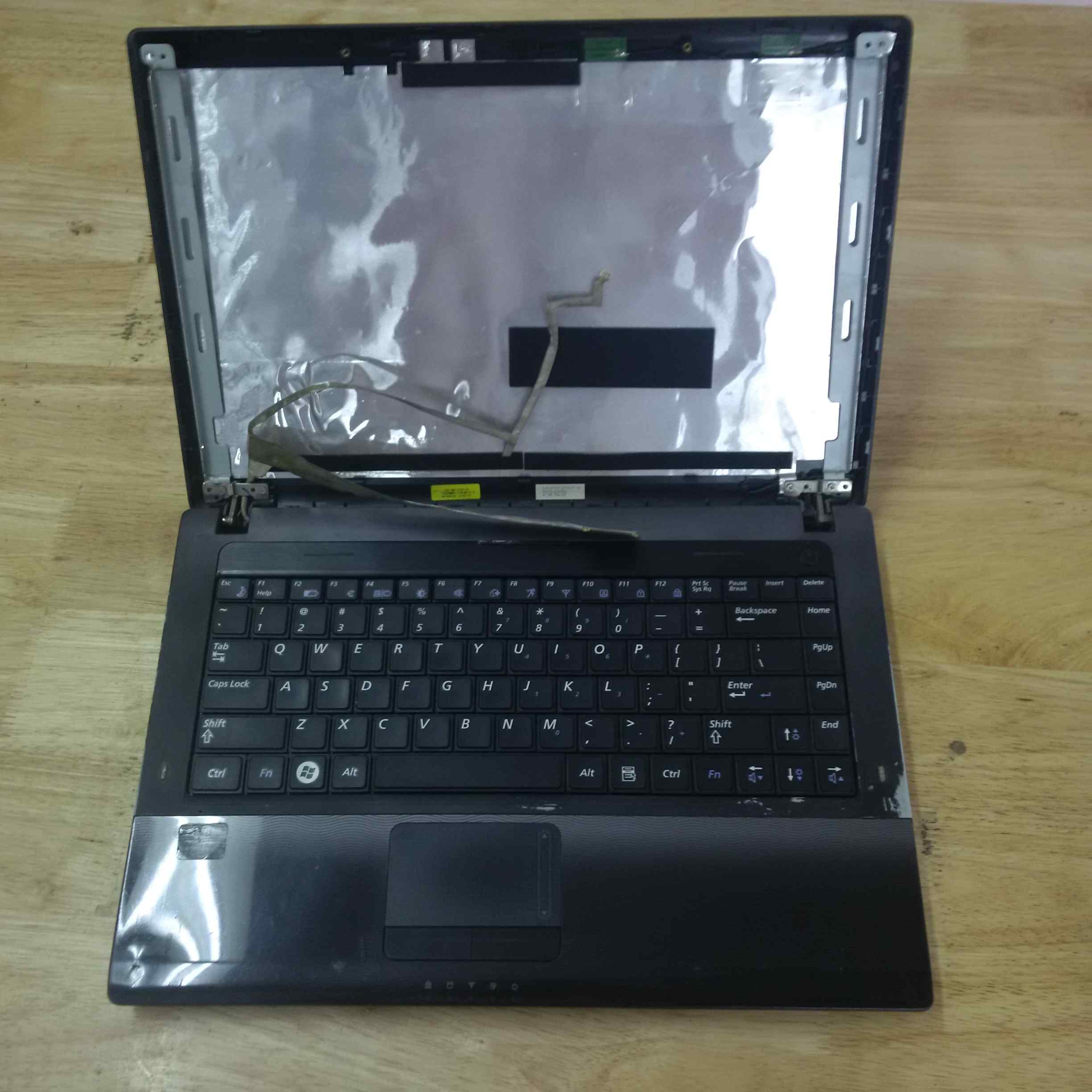 vỏ laptop samsung r439 cũ