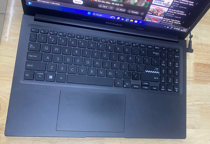 Asus Vivobook 15x M3054YA Ryzen 5 7530u